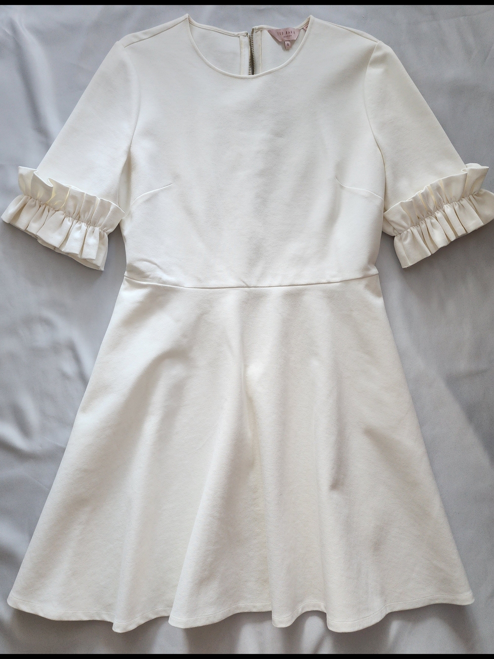 Ted Baker London Ritzi Ruffle Sleeve Dress Off-White Cream Mini Dress Size 4